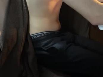 graysoncrimes webcam model stream image