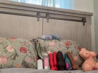 cloudedthot webcam model stream image