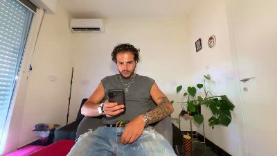 M4tt3000 webcam model stream image