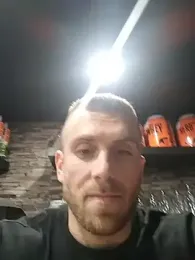 trainwithme webcam stripchat model stream image