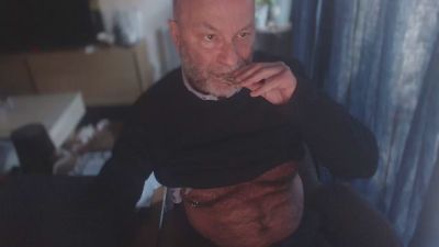 ptibear1 webcam model stream image