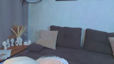 QuianaGrebe webcam cam4 model stream image