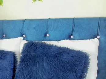 cristalwalker__ webcam model stream image