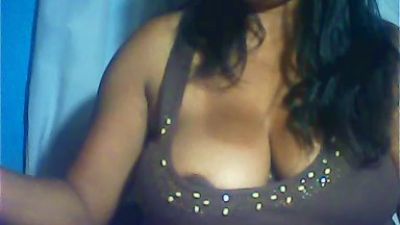 STARBIA webcam model stream image