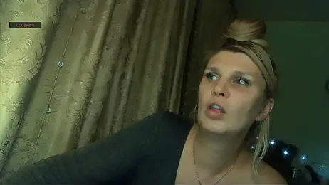 TsPostophere webcam model stream image