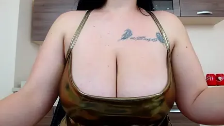 BrianaJoy webcam model stream image