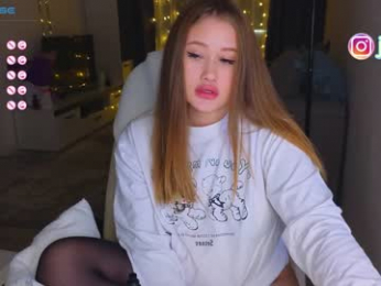 julylily webcam chaturbate model stream image