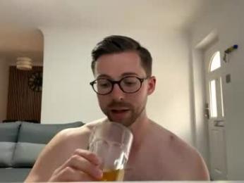 kkezzy webcam model stream image