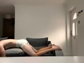 kkezzy webcam model stream image