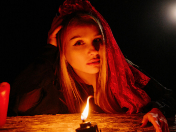 MiaEllien webcam model stream image