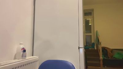 short_and_cute webcam model stream image