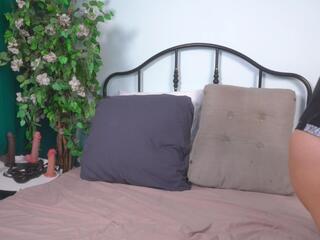 Isadora Dunkan webcam model stream image