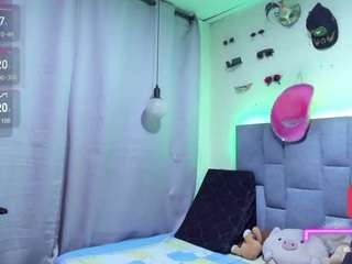 alice-massie1 webcam model stream image