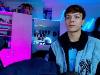 rawdudes webcam model stream image