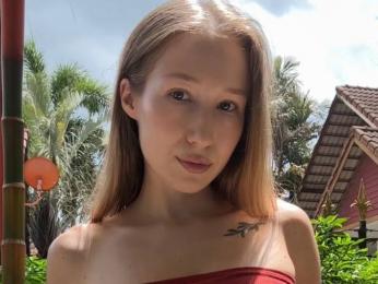AnnySolane webcam model stream image