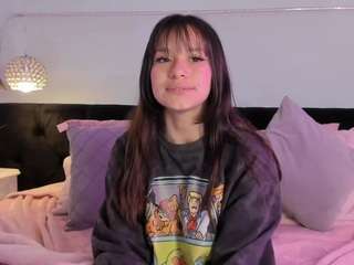 alishaolsen webcam model stream image