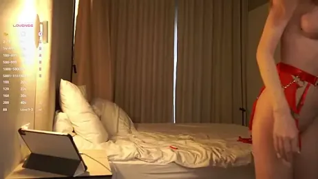 Mon_amiii webcam stripchat model stream image