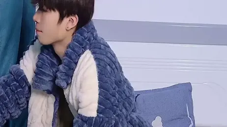 Stuffy-111 webcam model stream image