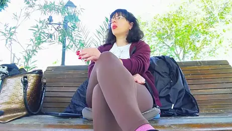 PublicBigLabia webcam model stream image
