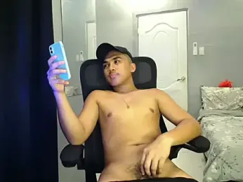 pinoyAdrianneXXX webcam model stream image
