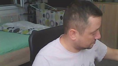 Smolik0000 webcam model stream image