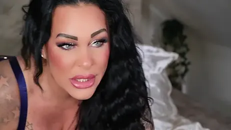 hotmilfbitch webcam model stream image