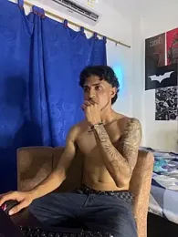 Kriss_Edwards webcam stripchat model stream image