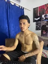 Kriss_Edwards webcam stripchat model stream image