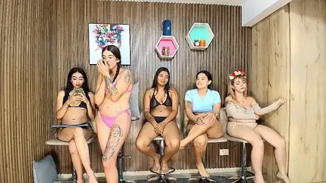 canelasquirt webcam stripchat model stream image