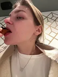 ValenciaShock webcam model stream image