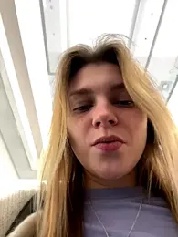 ValenciaShock webcam model stream image