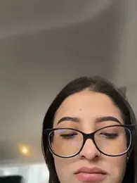 Arilw webcam model stream image