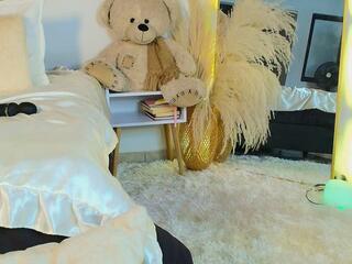 Madison Scarleth webcam flirt4free model stream image