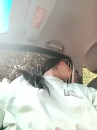 -VICKKY webcam model stream image