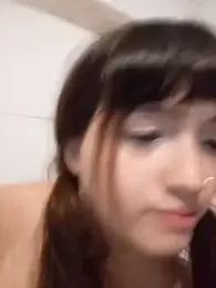 dieciochoyundia webcam stripchat model stream image