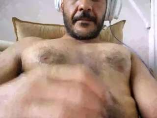 simraf13 webcam model stream image