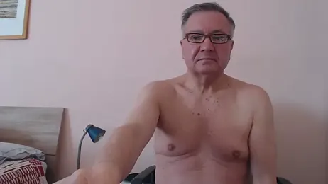 YOU6me webcam stripchat model stream image