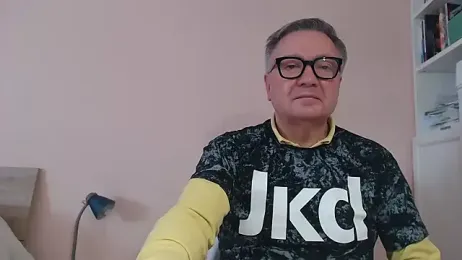 YOU6me webcam stripchat model stream image