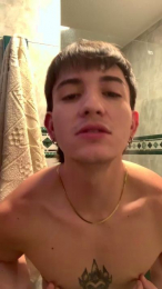 Bayron_77 webcam model stream image