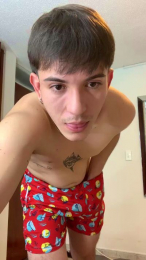 Bayron_77 webcam model stream image