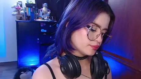 Raventh_ webcam model stream image