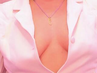 Leyla Smith webcam model stream image