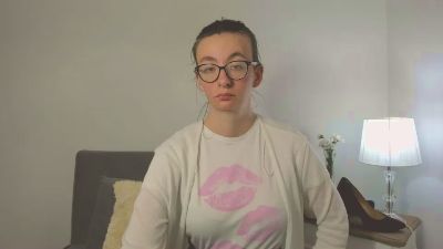 AnnaDoll webcam cam4 model stream image