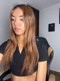 Nikol_Rang__ webcam model stream image