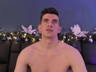 Mikael Slow webcam model stream image