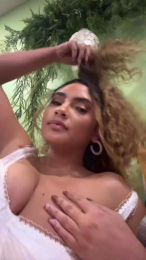 Rayofsunshine27 webcam model stream image