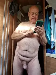 ak616263 webcam model stream image