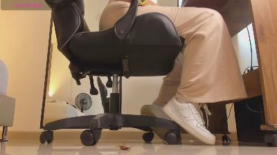 alma_fenix webcam model stream image