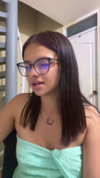 Cata_ webcam model stream image