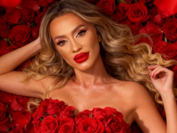 KaylinWhite webcam model stream image